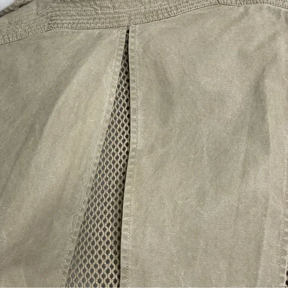 SOLD‼️ BANANA REPUBLIC Safari Cargo Vest - Picture 3 of 8